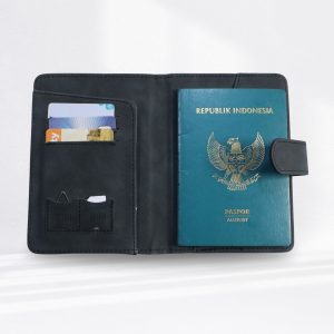 Travel Ease Passport Black 2