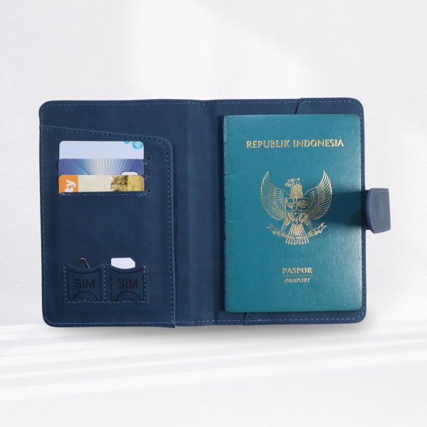 Travel Ease Passport Navy 2